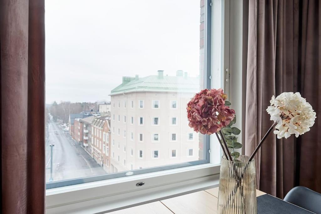 Rauhallinen Kolmio Omalla Saunalla Tampereen Keskustassa Exterior foto